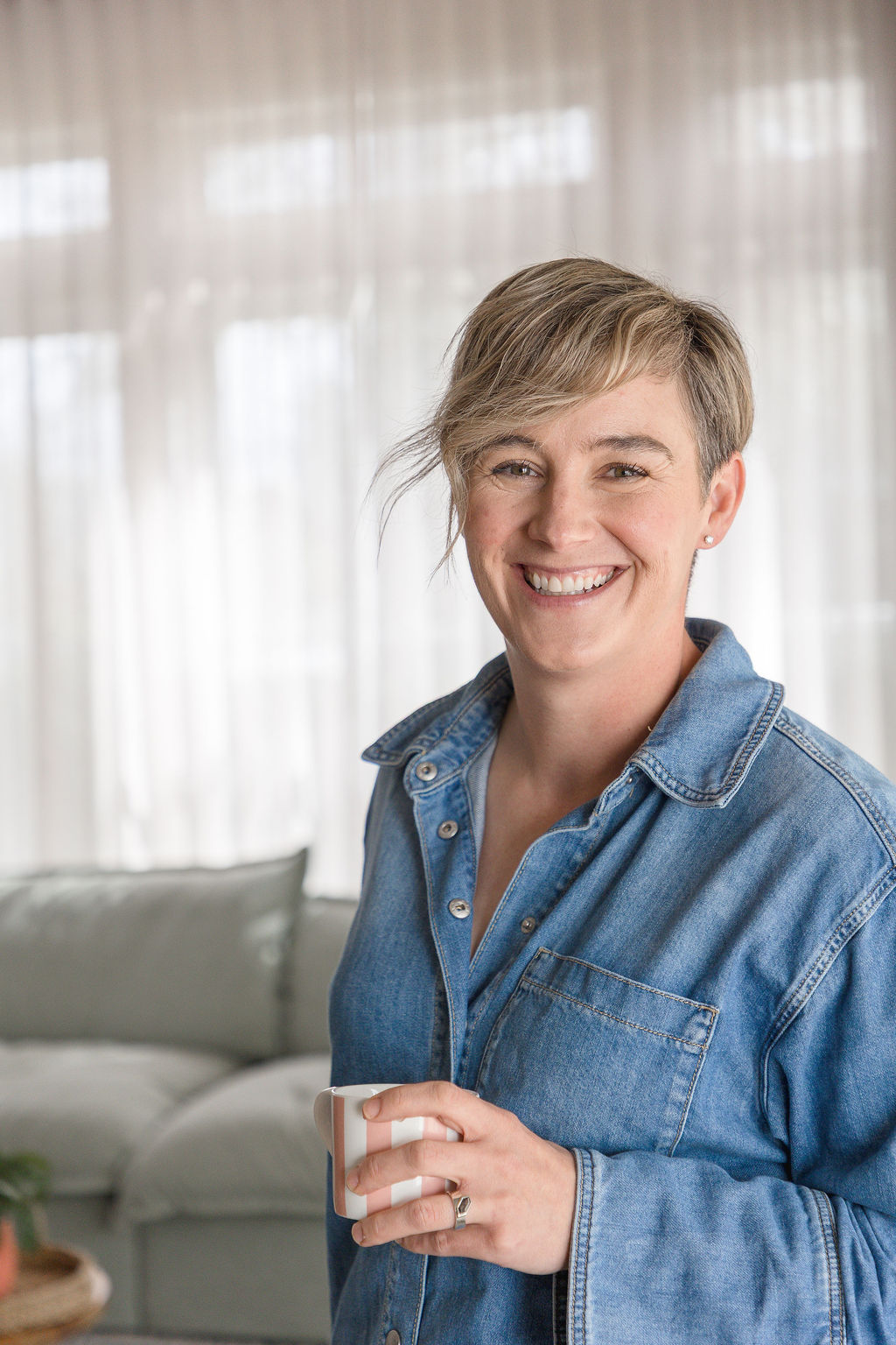 Portrait of Dominie, business coach and consultant